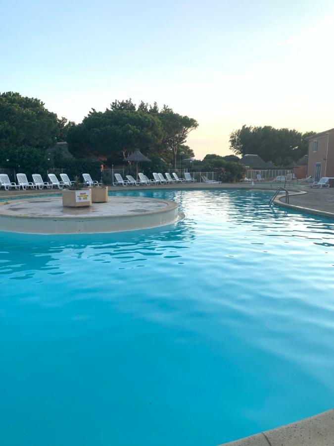 Mas Rose Des Vents Villa เลอบาร์กาแรส ภายนอก รูปภาพ